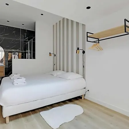 Magnificent Loft Porte Versailles & Champs De Mars Apartment *