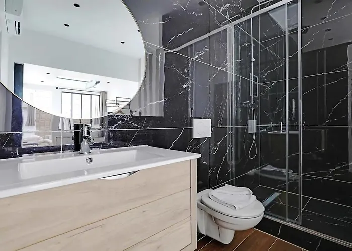 Magnificent Loft Porte Versailles & Champs De Mars شقة *